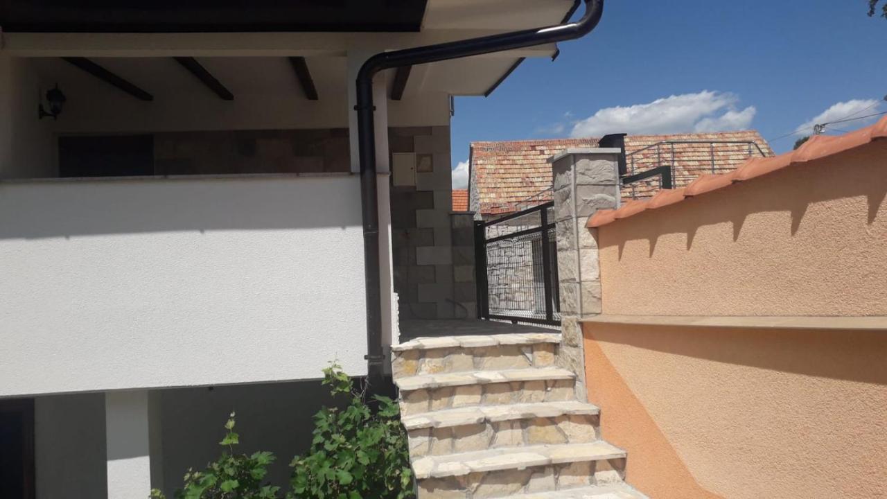 Weekend House Petar Villa Lusnic Luaran gambar