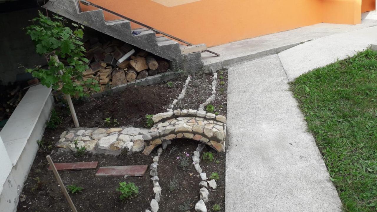 Weekend House Petar Villa Lusnic Luaran gambar